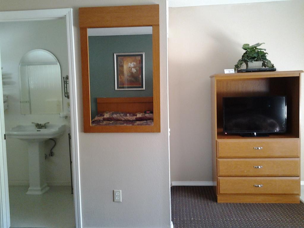 Motel Maple Leaf 2*